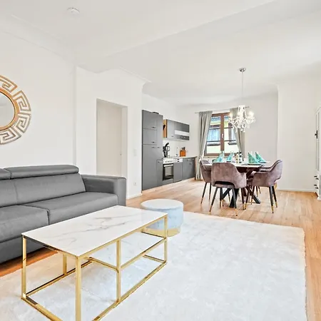 Apartment Residenz Zu Montfort - Schlossblick Tettnang