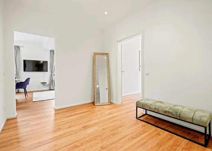 Residenz Zu Montfort - Schlossblick